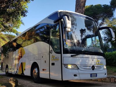 MERCEDES TOURISMO53 PAX + 1